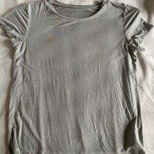 american eagle shirt